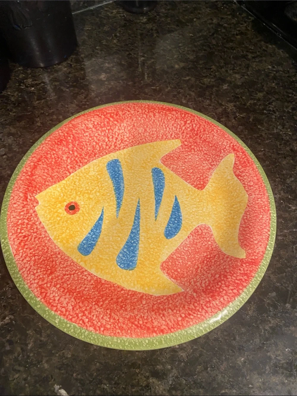 Colorful Fish Plate - Yellow & Red Decorative Pet Fish Dish